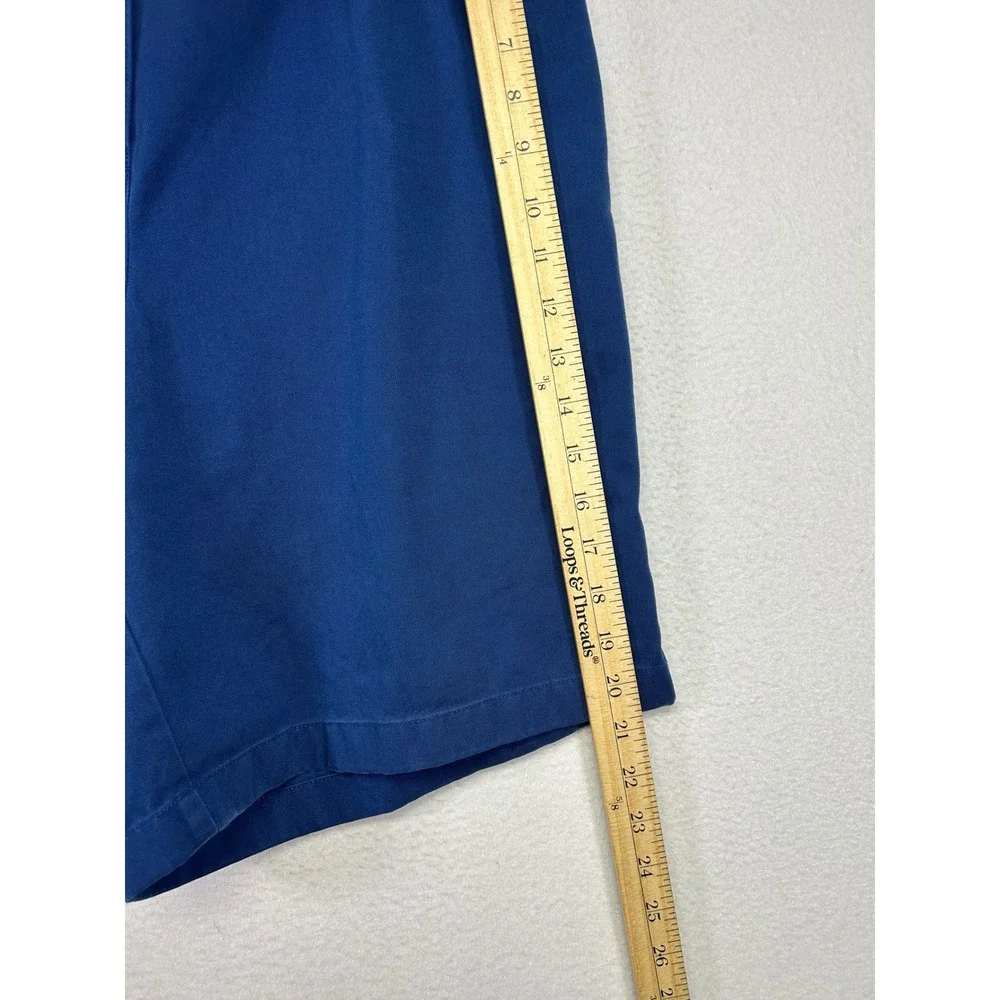 Preppy L.L.Bean Women 16 Blue High Rise Pleated Cotton Chino Shorts Original Fit
